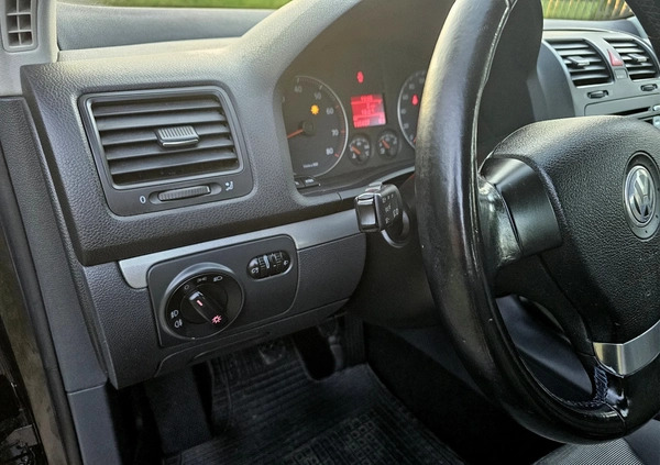 Volkswagen Golf cena 11300 przebieg: 195000, rok produkcji 2007 z Czarna Woda małe 352